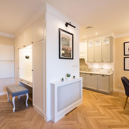 Lovely Apartment In The Heart Of Βαρσοβία Εξωτερικό φωτογραφία