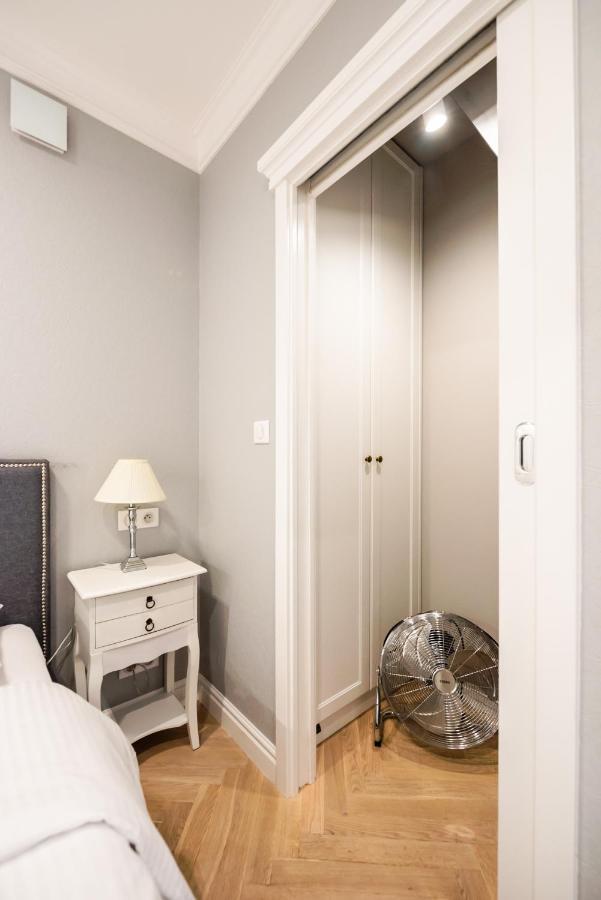 Lovely Apartment In The Heart Of Βαρσοβία Εξωτερικό φωτογραφία
